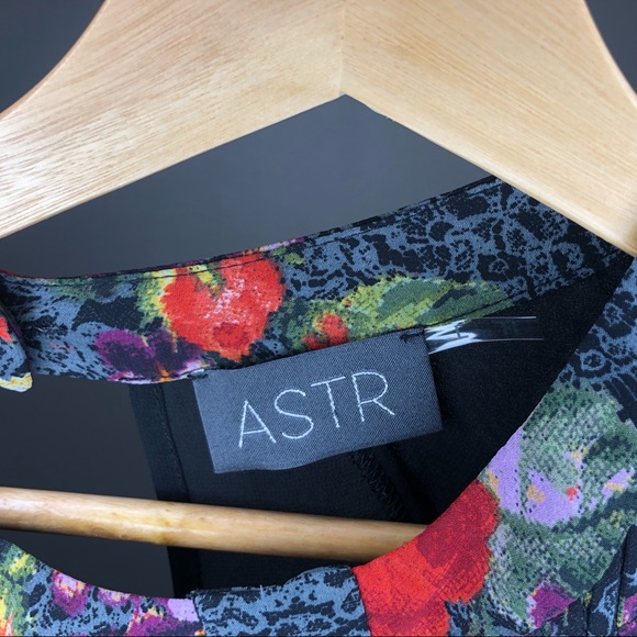 ASTR Sheer Floral Dress - Picture 5 of 7